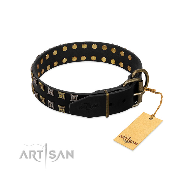 Easy adjustable FDT Artisan leather dog collar for
comfortable wear